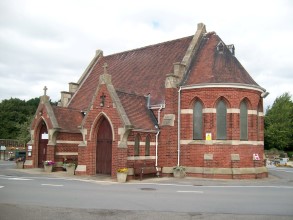 因气候状况,护墙劣化 因气候状况,护墙劣化